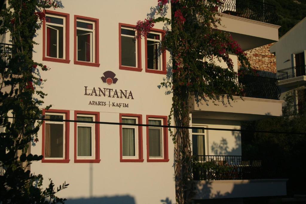 朗塔纳公寓酒店 卡斯 外观 照片